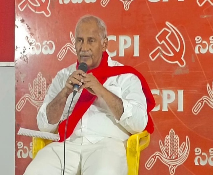 సీట్ల సర్దుబాటు విషయంతో మిత్రపక్షాలతో పోటీ చేస్తాం: ఎమ్మెల్యే