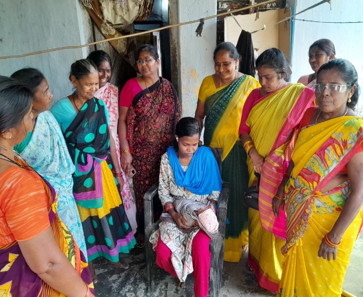పుట్టిన బిడ్డను బేరానికి పెట్టిన ఓ తల్లి
