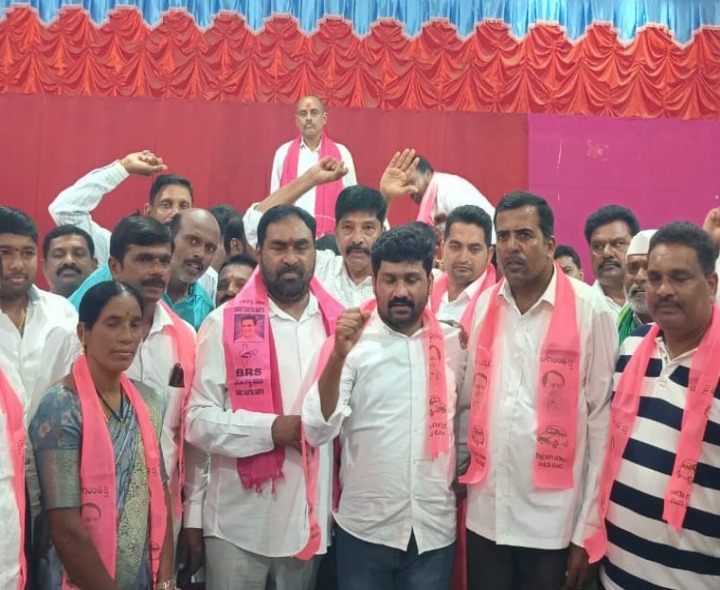 బీఆర్ఎస్ పార్టీలోకి భారీ చేరికలు