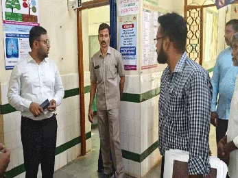 అర్వ‌ప‌ల్లిలో జిల్లా క‌లెక్ట‌ర్ ప‌ర్య‌ట‌న‌