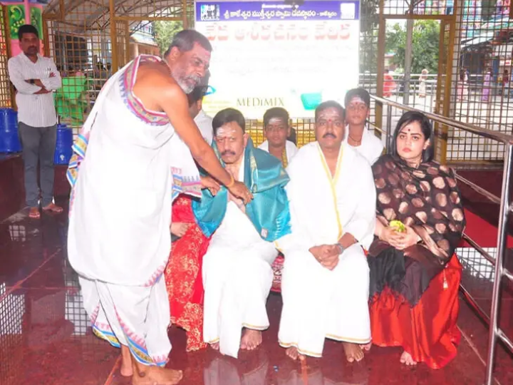 కాళేశ్వర ముక్తేశ్వర స్వామిని దర్శించుకున్న CCF