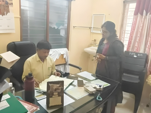 ‘గిరిజన మహిళ ఆరోగ్య సంరక్షణపై శ్రద్ధ తీసుకోవాలి’