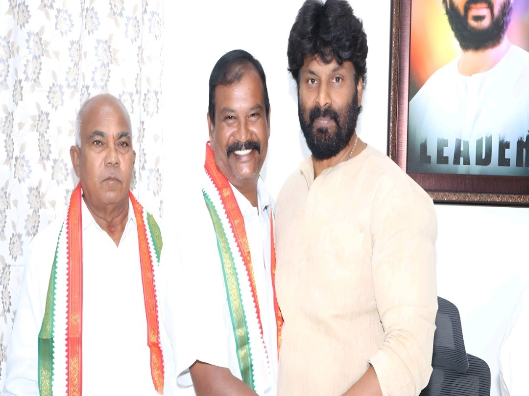 ఎమ్మెల్యే సమక్షంలో బీఆర్ఎస్ నేతలు కాంగ్రెస్‌లో చేరిక