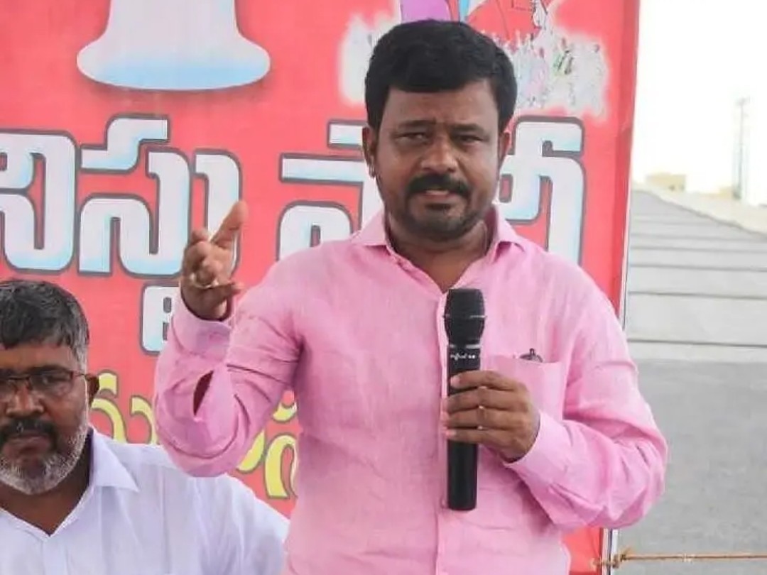 విగ్రహాన్ని ధ్వంసం చేయడం దారుణం : సీపీఐ