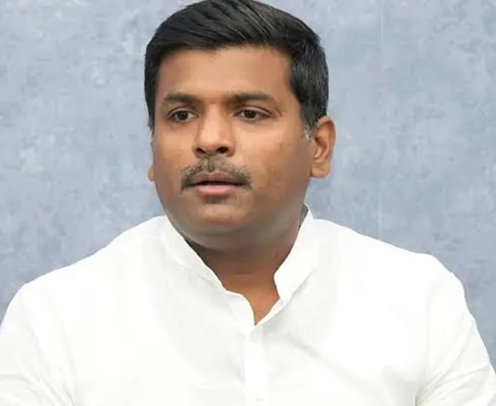 స్పీకర్ అయ్యన్నపై గుడివాడ అమర్నాథ్ సెటైర్లు