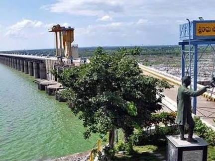 శ్రీరాంసాగర్ ప్రాజెక్టు స్పిల్ వే గేట్ల మూసివేత