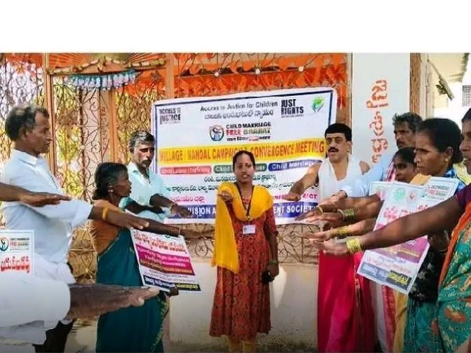 బాల్య వివాహాలపై అవగాహన కార్యక్రమం