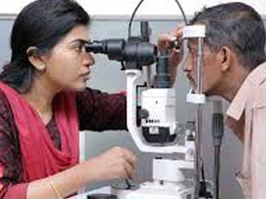 నేడు ఉచిత కంటి వైద్యశిబిరం