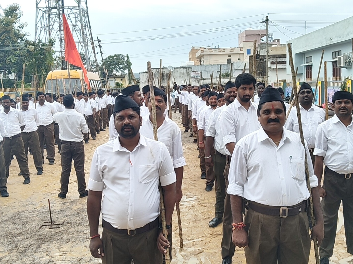 జిన్నారం మున్సిపల్ కేంద్రంలో ఆర్ఆర్ఎస్ ఆధ్వర్యంలో ర్యాలీ