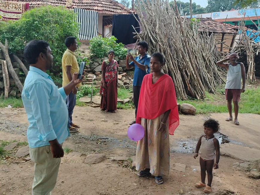 ఉపాధి పొందెందుకు ఈకెవైసీ నమోదు కార్యక్రమం