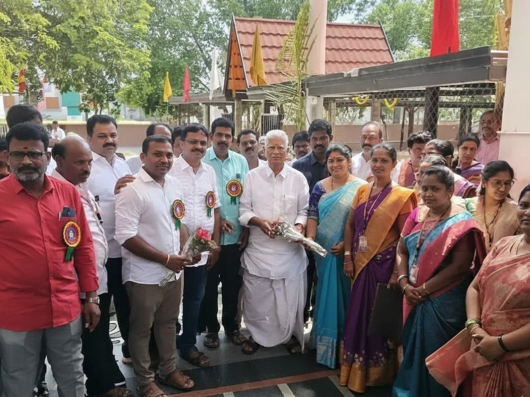 ఉపాధ్యాయ వృత్తి పవిత్రం: ఎమ్మెల్యే