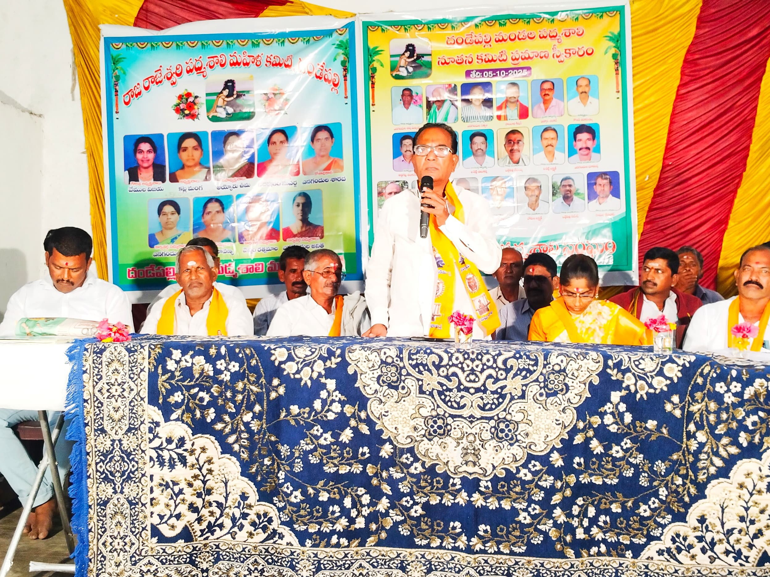 ‘పద్మశాలీలు అన్ని రంగాల్లో అభివృద్ధి సాధించాలి’