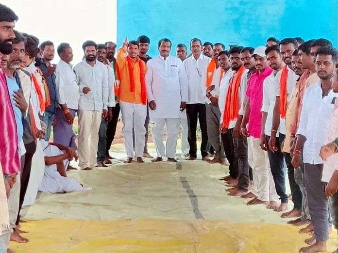 ‘కేంద్ర ప్రభుత్వ పథకాలను ప్రజలకు వివరించాలి’
