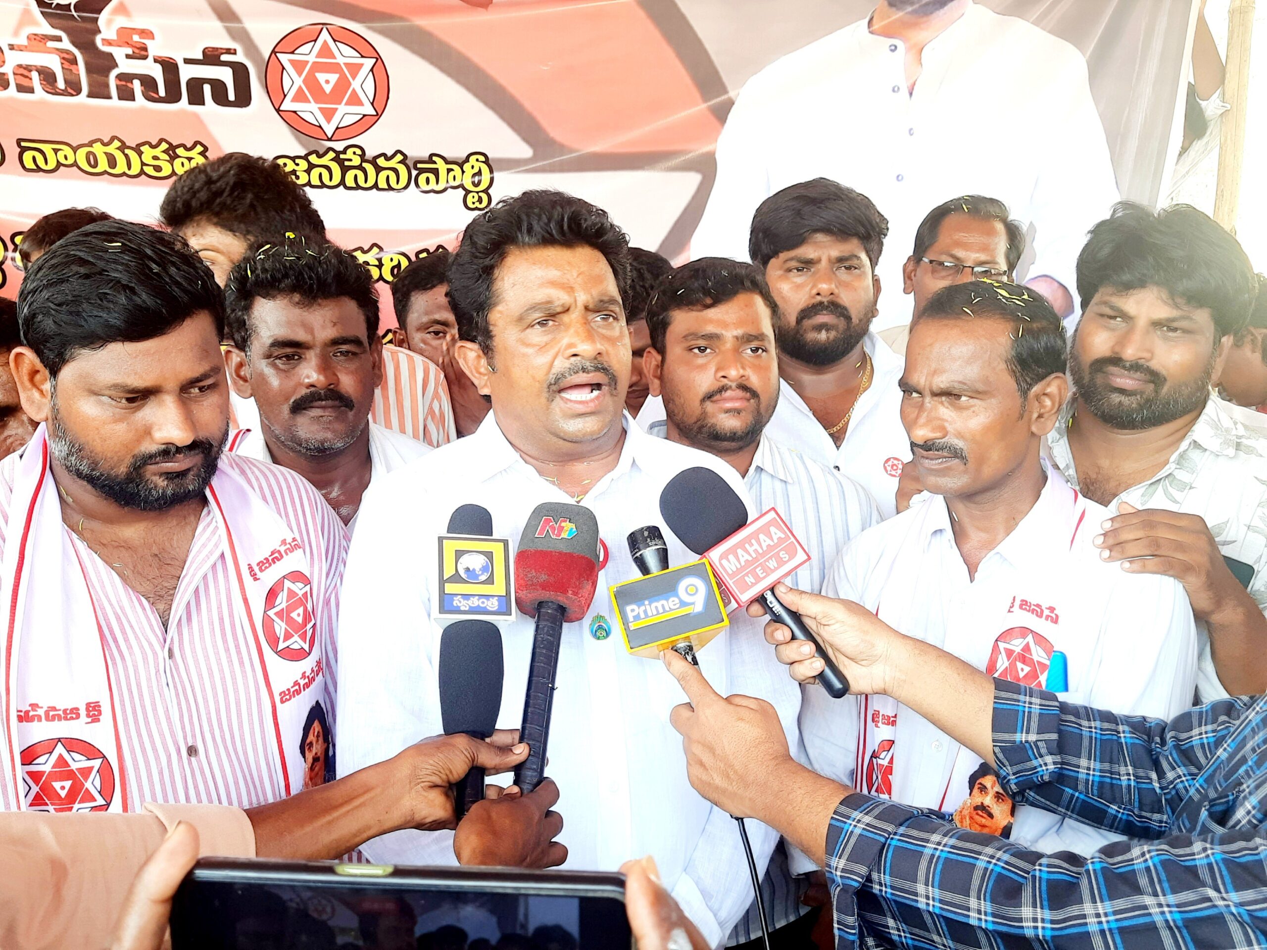 ‘స్థానిక సంస్థల ఎన్నికల్లోగా YCP పార్టీ ఖాళీ’