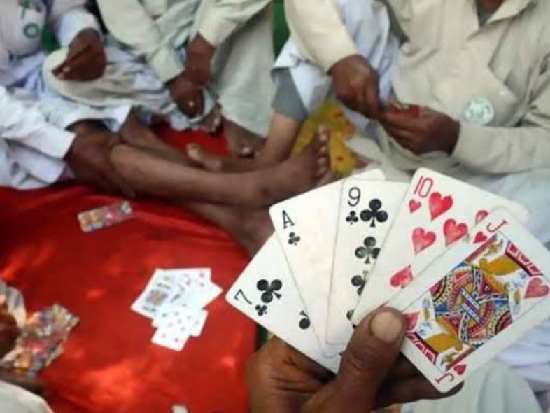 శిబిరంపై మెరుపు దాడులు