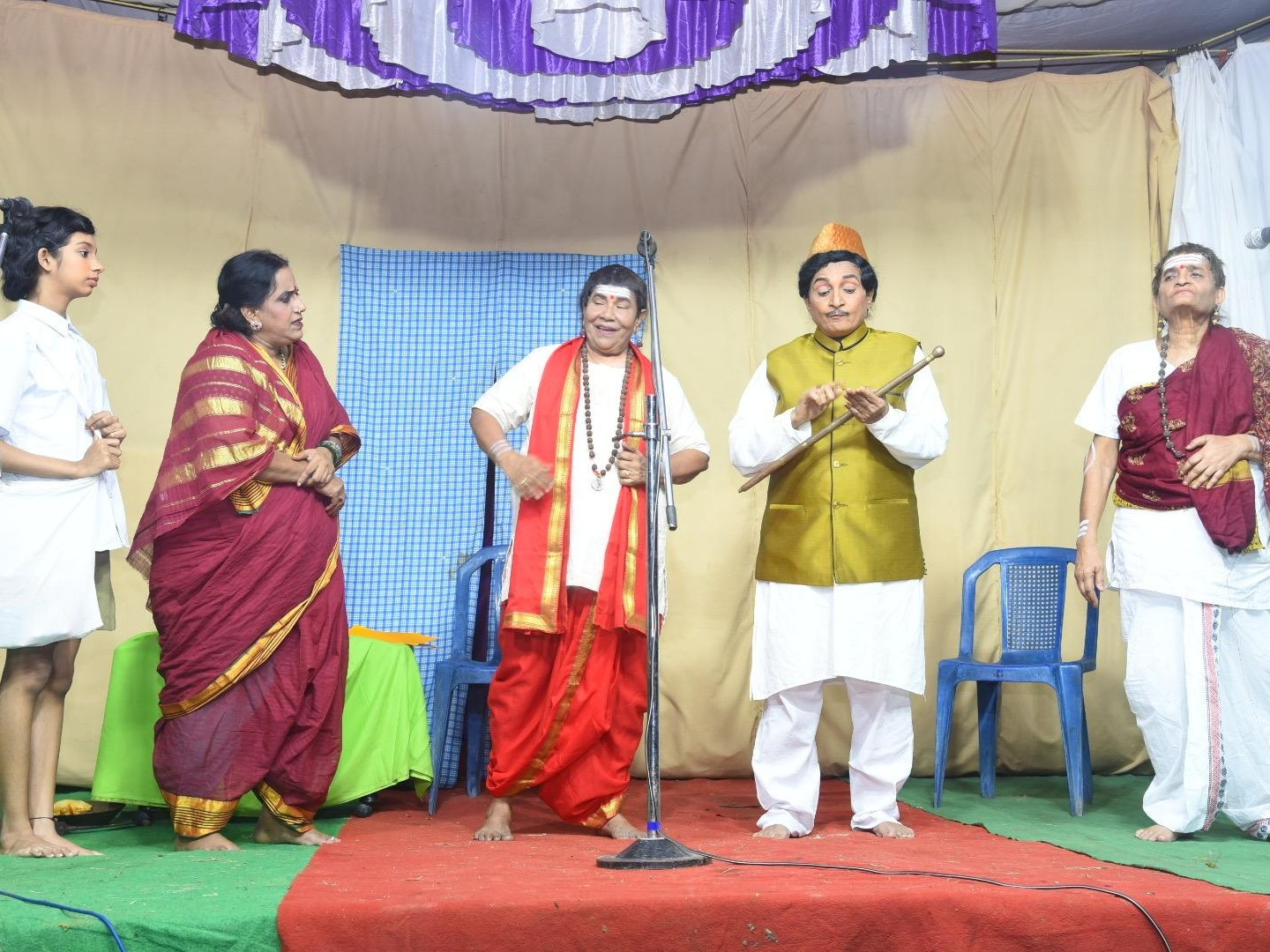 ప్రేక్షకులను ఆకట్టుకున్న కన్యాశుల్కం
