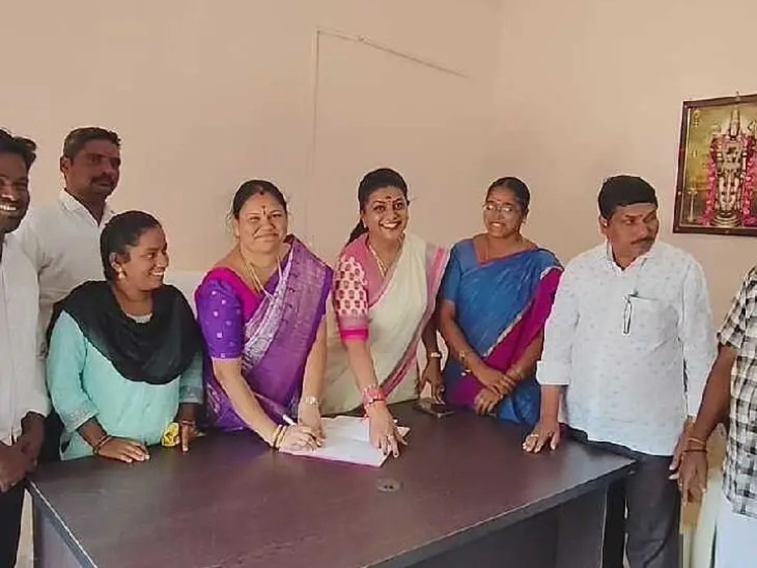 నూతన MPP ప్రమాణస్వీకారం కార్యక్రమంలో పాల్గొన్న రోజా