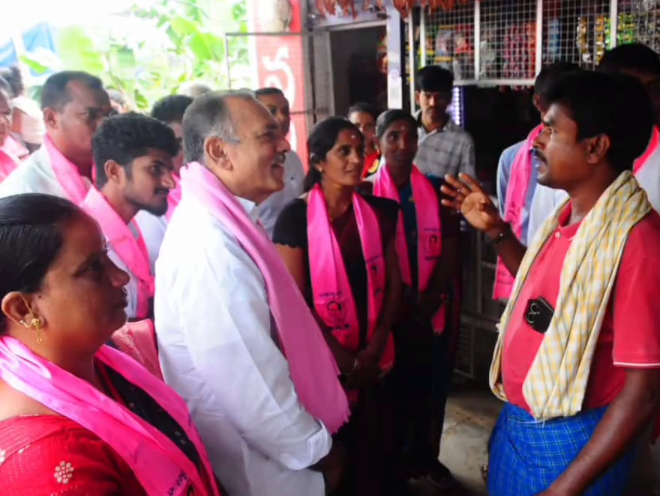 స్థానిక ఎన్నికల్లో ప్రజలు BRSను ఆదరించాలి: మాజీ ఎమ్మెల్యే