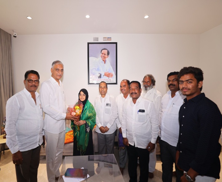 ‘వైద్య సీట్లు పొందిన గురుకుల విద్యార్థులు