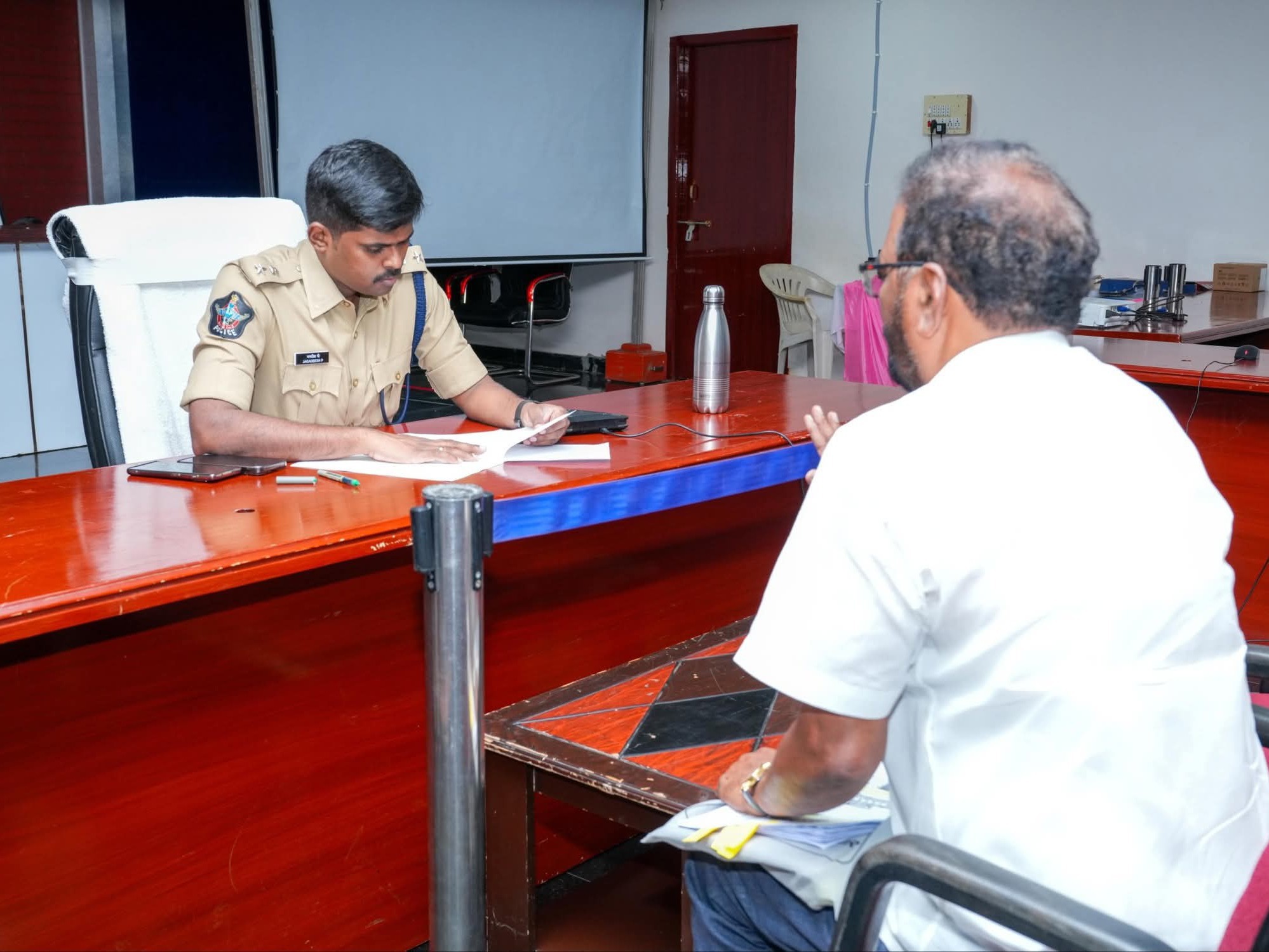 88 పిటిషన్లు స్వీకరించిన ఎస్పీ