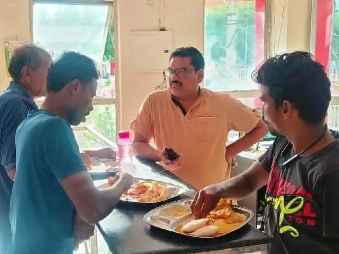 అన్న క్యాంటీన్ల పర్యవేక్షణ తప్పనిసరి: కమిషనర్