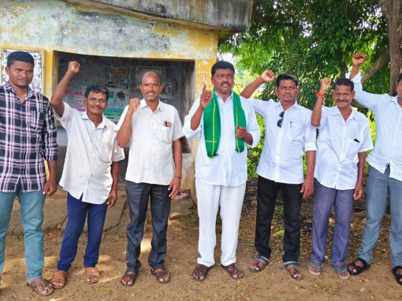 ‘ఎన్నికల్లో ఆదివాసీలు సత్తా చాటాలి’