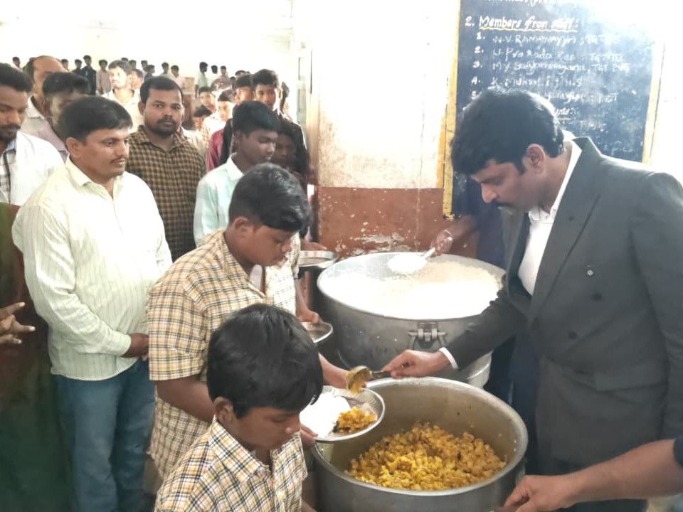 ఆహార నాణ్యతలో రాజీ వద్దు: విజయ ప్రతాప్ రెడ్డి