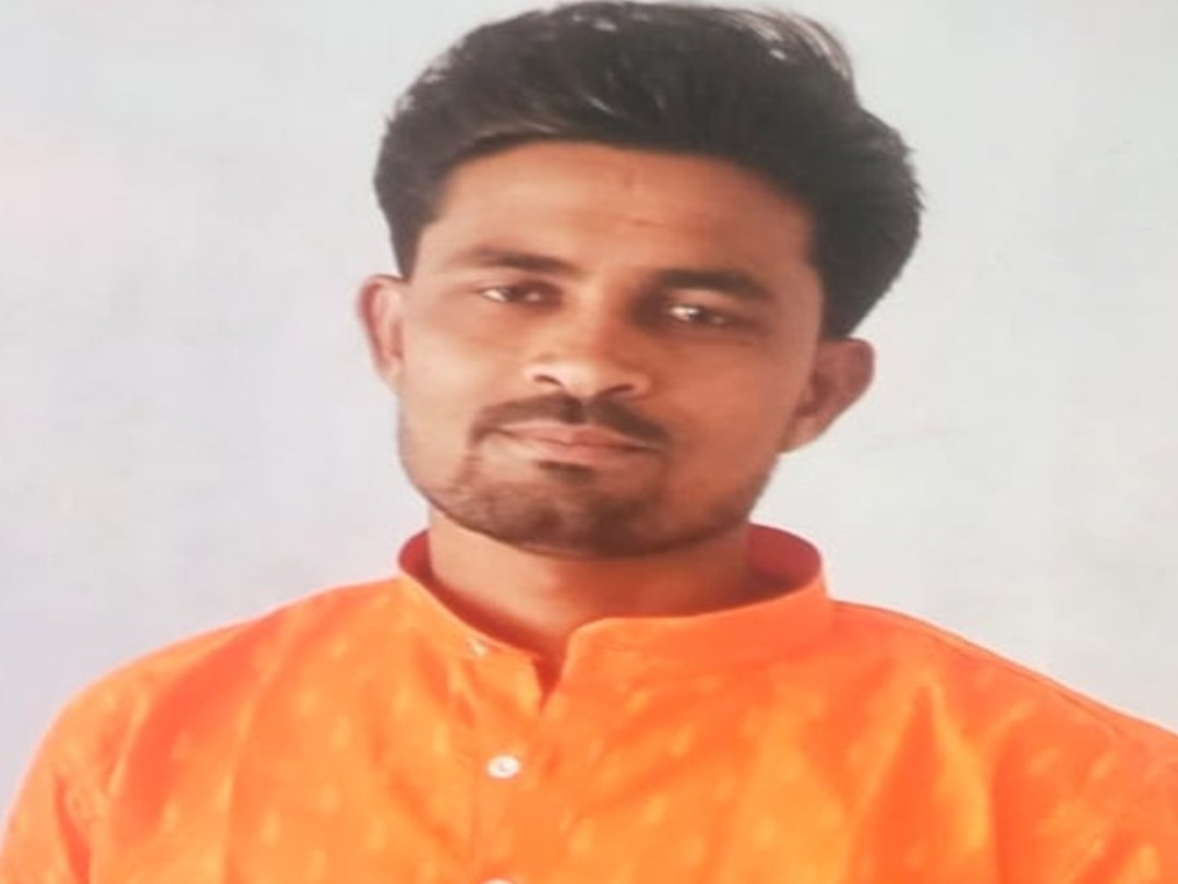 ఉరేసుకుని యువకుడు ఆత్మహత్య