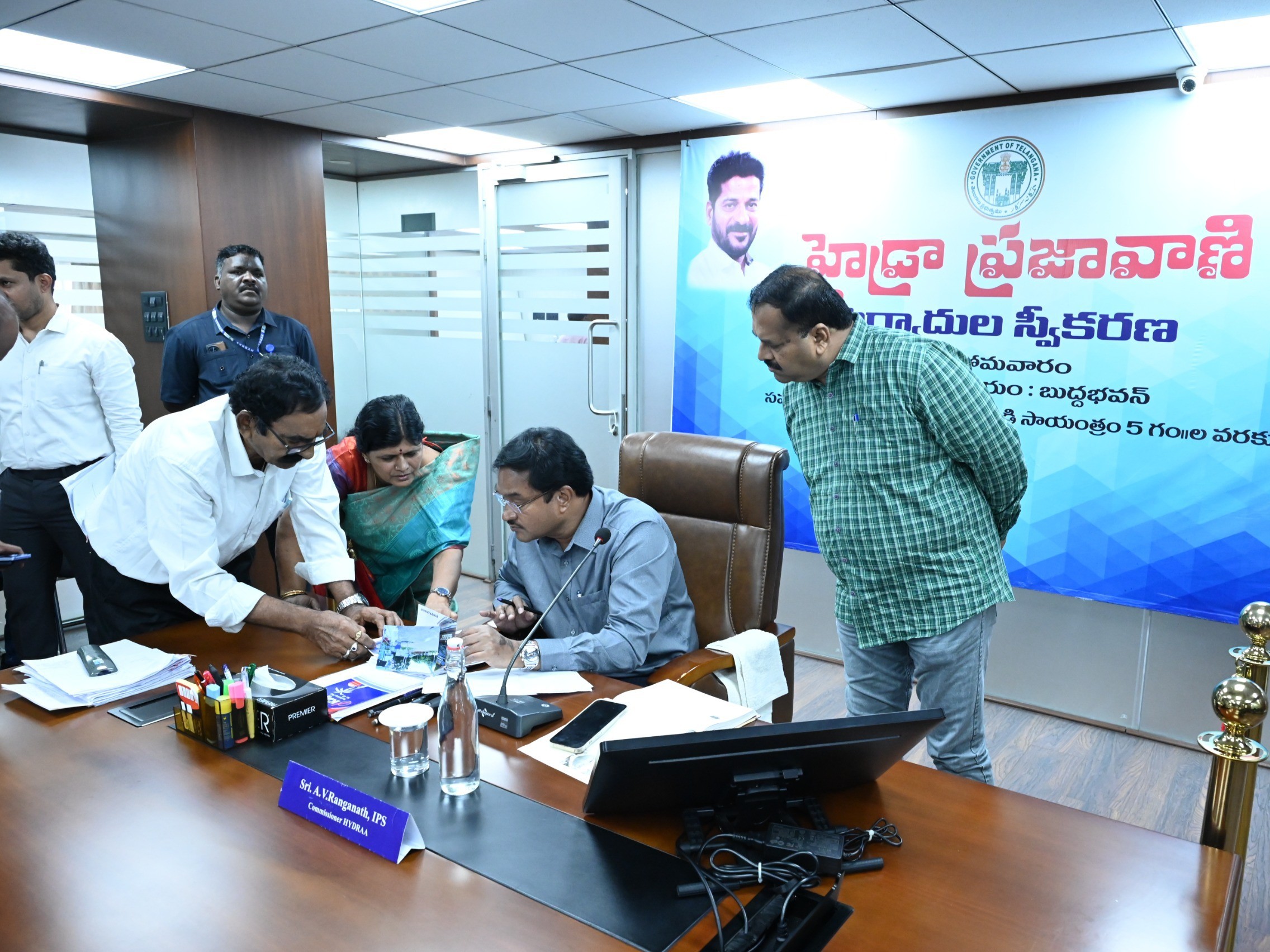 హైడ్రా ప్రజావాణికి 41 ఫిర్యాదులు