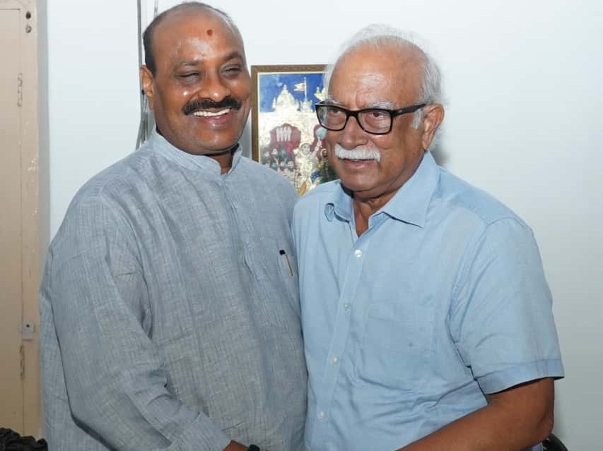 గోవా గవర్నర్‌తో మంత్రి భేటీ