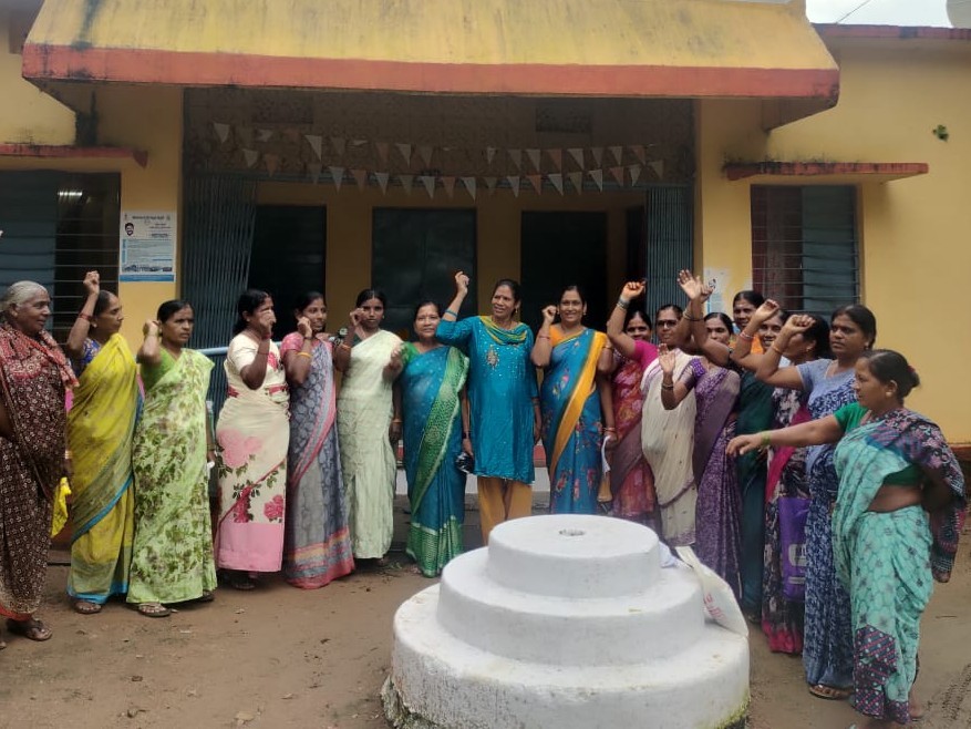 ‘పెండింగ్ బిల్లులు వెంటనే ఇవ్వాలి’
