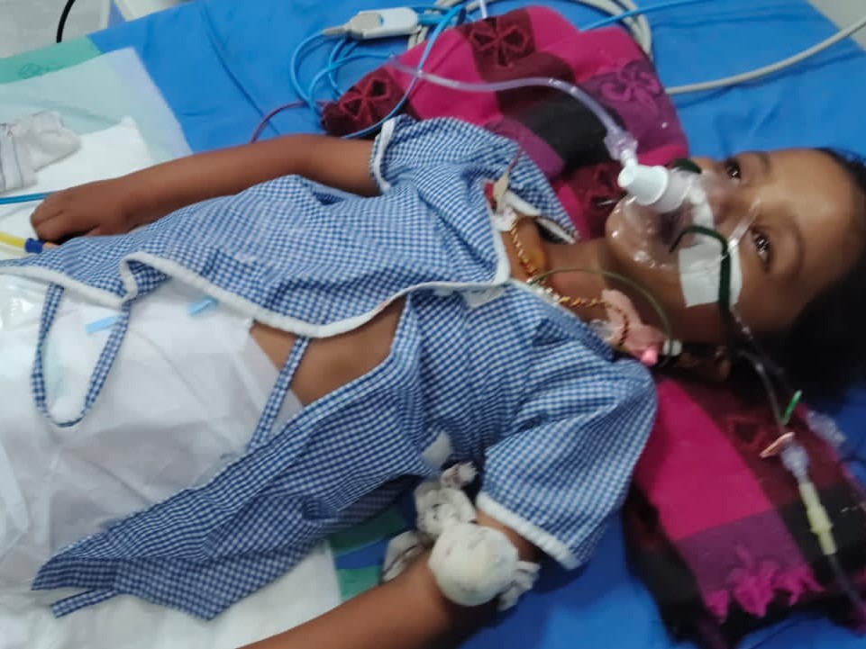 ‘దాతలు ఎవరైనా ఉంటే సహాయం చేయండి’