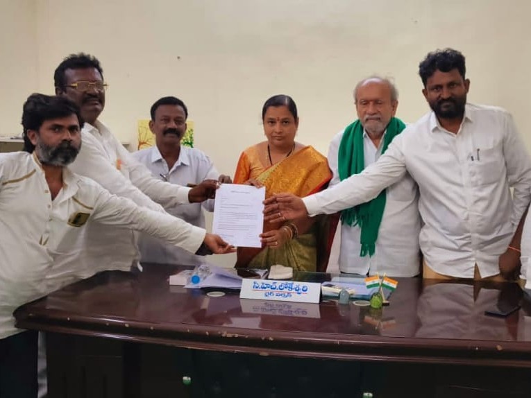 ఆదోని జిల్లా ఏర్పాటుకు వినతి