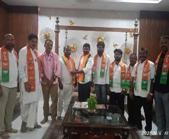 బీజేపీ పార్టీలో చేరిన కాంగ్రెస్ నాయకులు