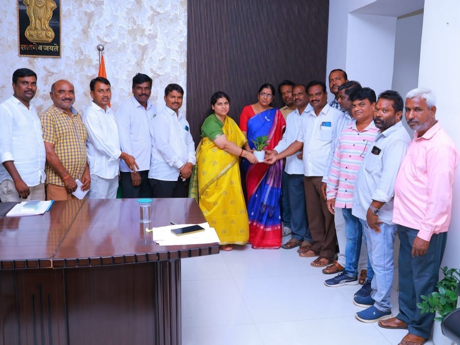 కలెక్టర్‌ను కలిసిన టీడబ్ల్యూజేఎఫ్ జిల్లా బృందం