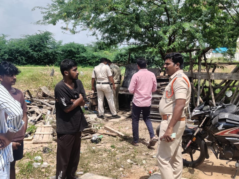 బహిరంగ ప్రదేశాల్లో మద్యం సేవించే వారికి కౌన్సిలింగ్