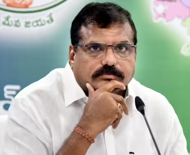 BREAKING: బొత్సకు చేదు అనుభవం