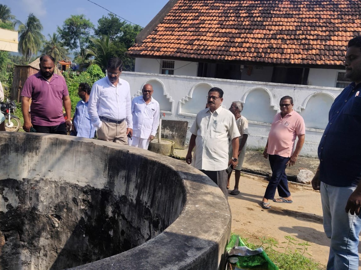 పీజీఆర్ఎస్‌లో వచ్చిన ఫిర్యాదు పై విచారణ