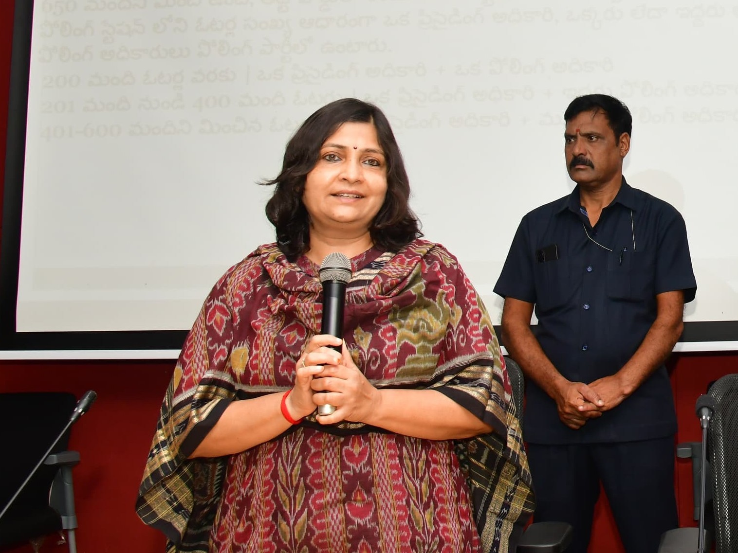 ‘ఎన్నికలలో ఎటువంటి పొరపాట్లకు తావు ఉండకూడదు’