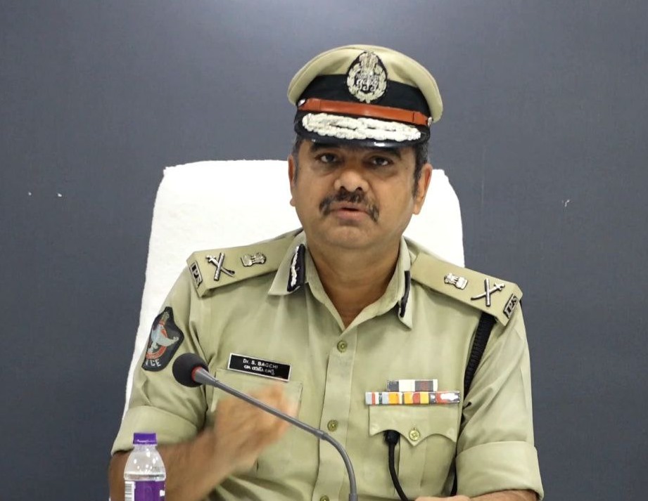 జగన్‌ పర్యటనకు అనుమతి ఇవ్వలేం: సీపీ