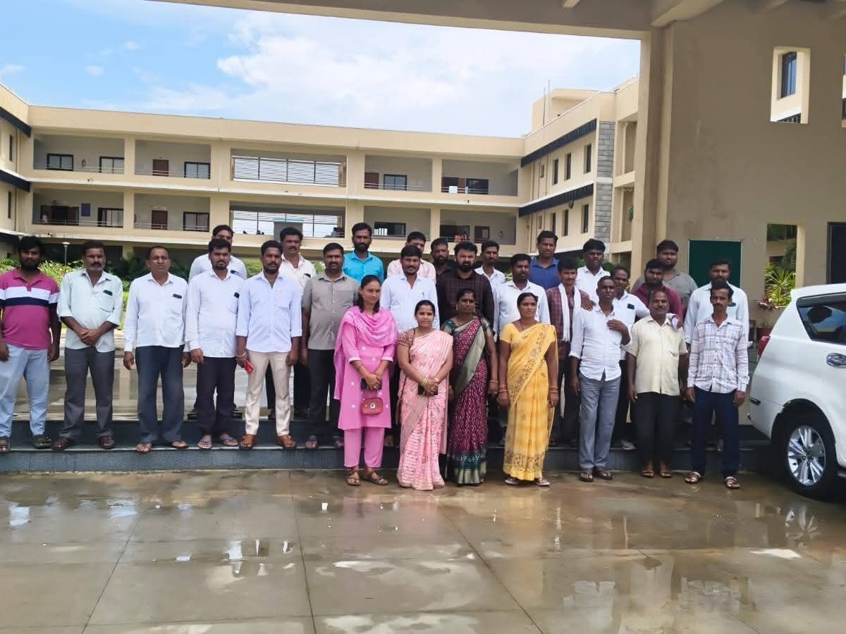 ‘బెస్ట్ అవైలబుల్ స్కూల్ బకాయిలు వెంటనే విడుదల చేయాలి’