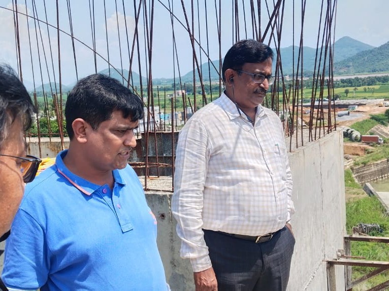 రిజర్వాయర్ పనులు త్వరితిగతిన పూర్తి చేయాలి: ఎస్ఈ