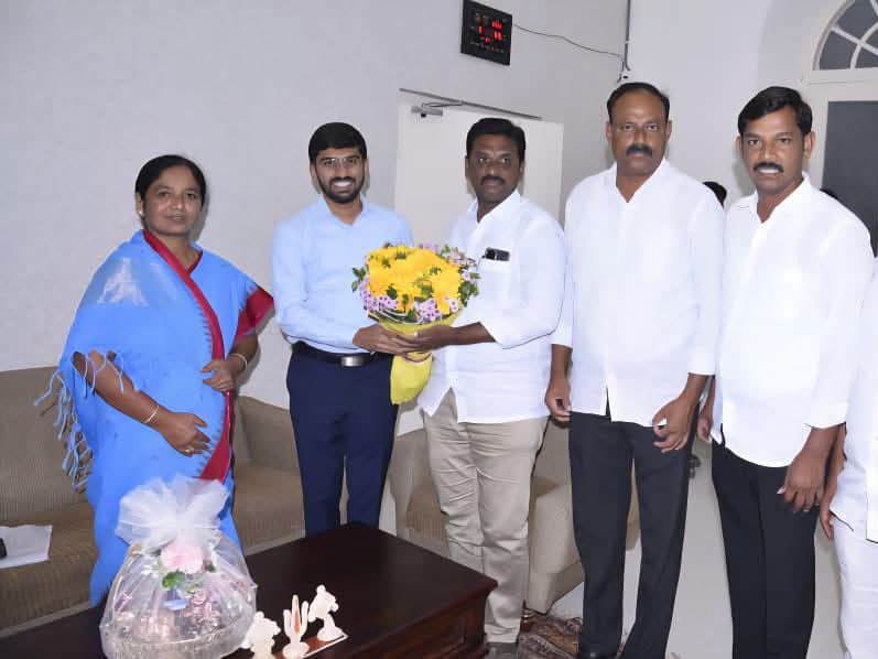 రాప్తాడు సమస్యలను కలెక్టర్ దృష్టికి తీసుకెళ్లిన ఎమ్మెల్యే
