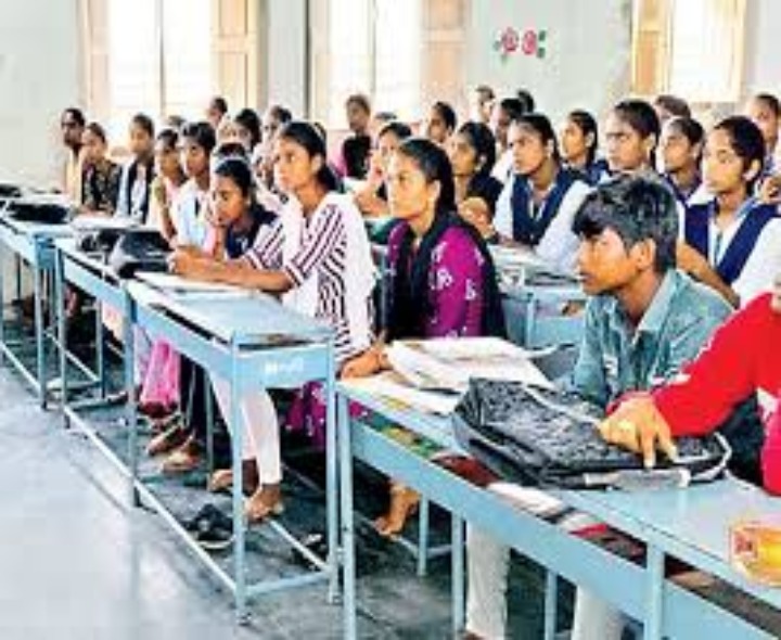విద్యార్థులకు జీఎస్టీపై అవగాహన కార్యక్రమం