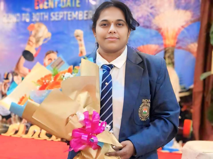 జాతీయ స్థాయి పోటీలకు రిఫరీగా రోలుగుంట టీచర్