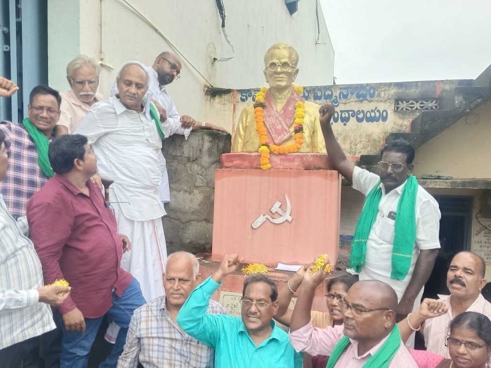 ‘వంశధార కాలువను ఇచ్చాపురం వరకు పొడిగించాలి’
