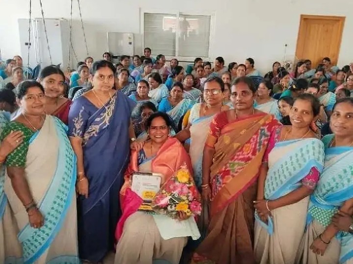 ‘మెచ్చుకునేలా అంగన్వాడీ టీచర్లు పని చేయాలి’