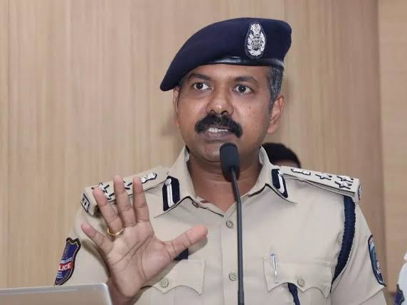 పోలీసుల స్పెషల్ డ్రైవ్.. 10,652 మందిపై కేసులు