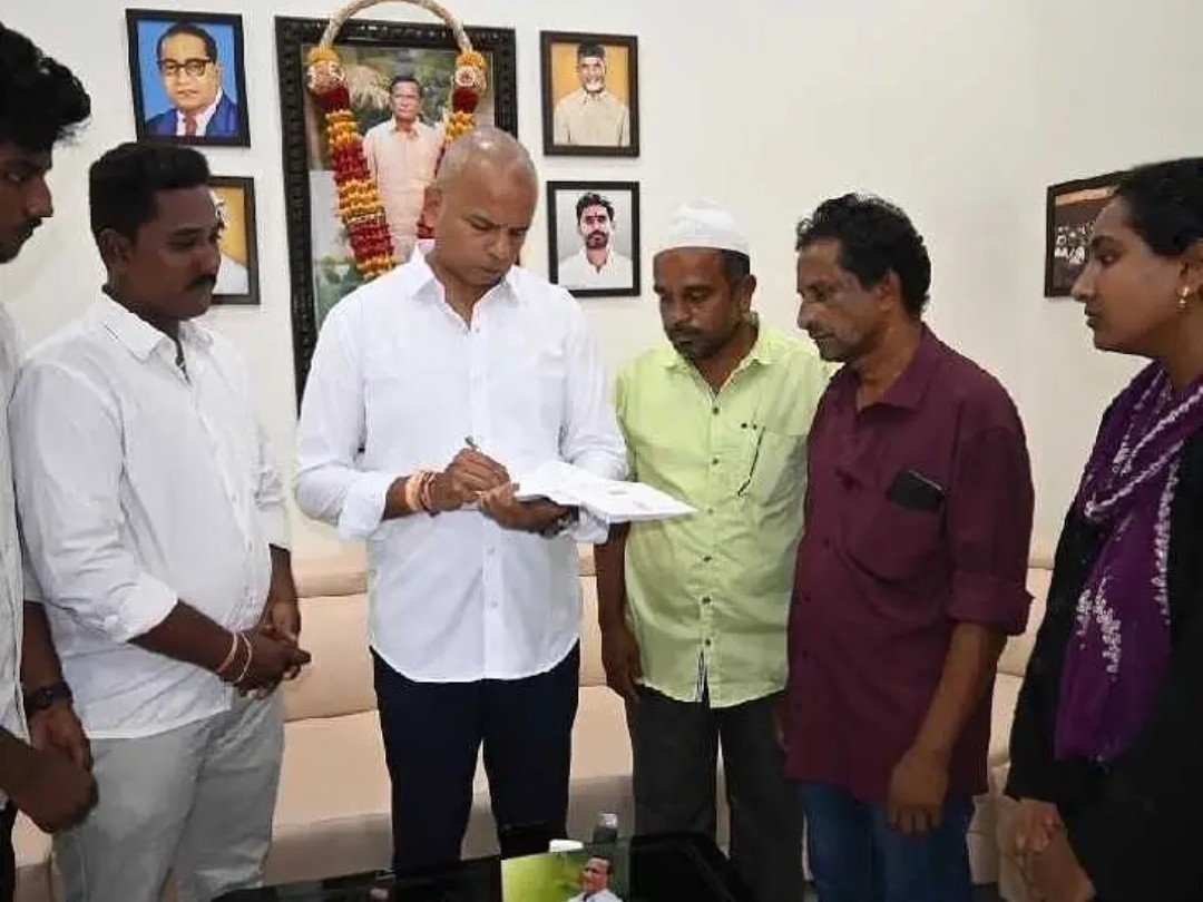 ‘CMRF ద్వారా రూ.4.50 లక్షలు మంజూరు’