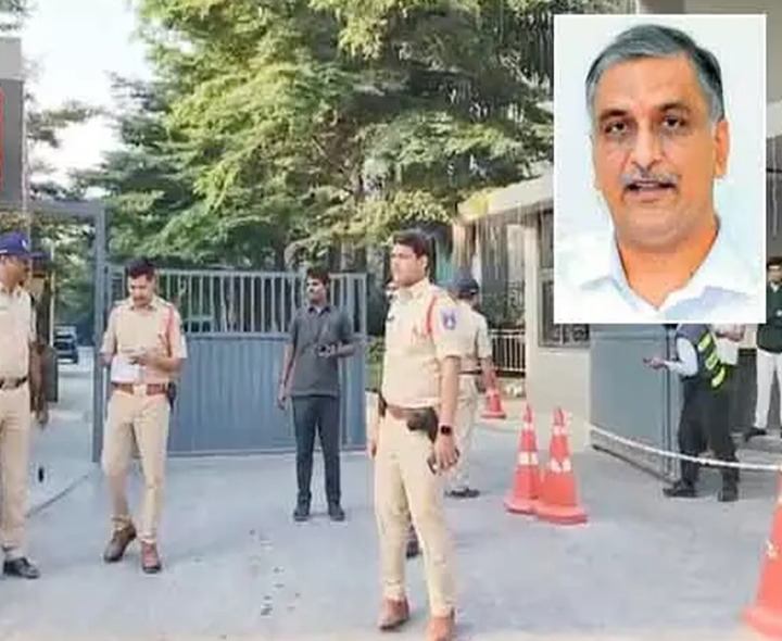 కోకాపేటలో మాజీ మంత్రి హరీశ్ రావు హౌస్ అరెస్ట్